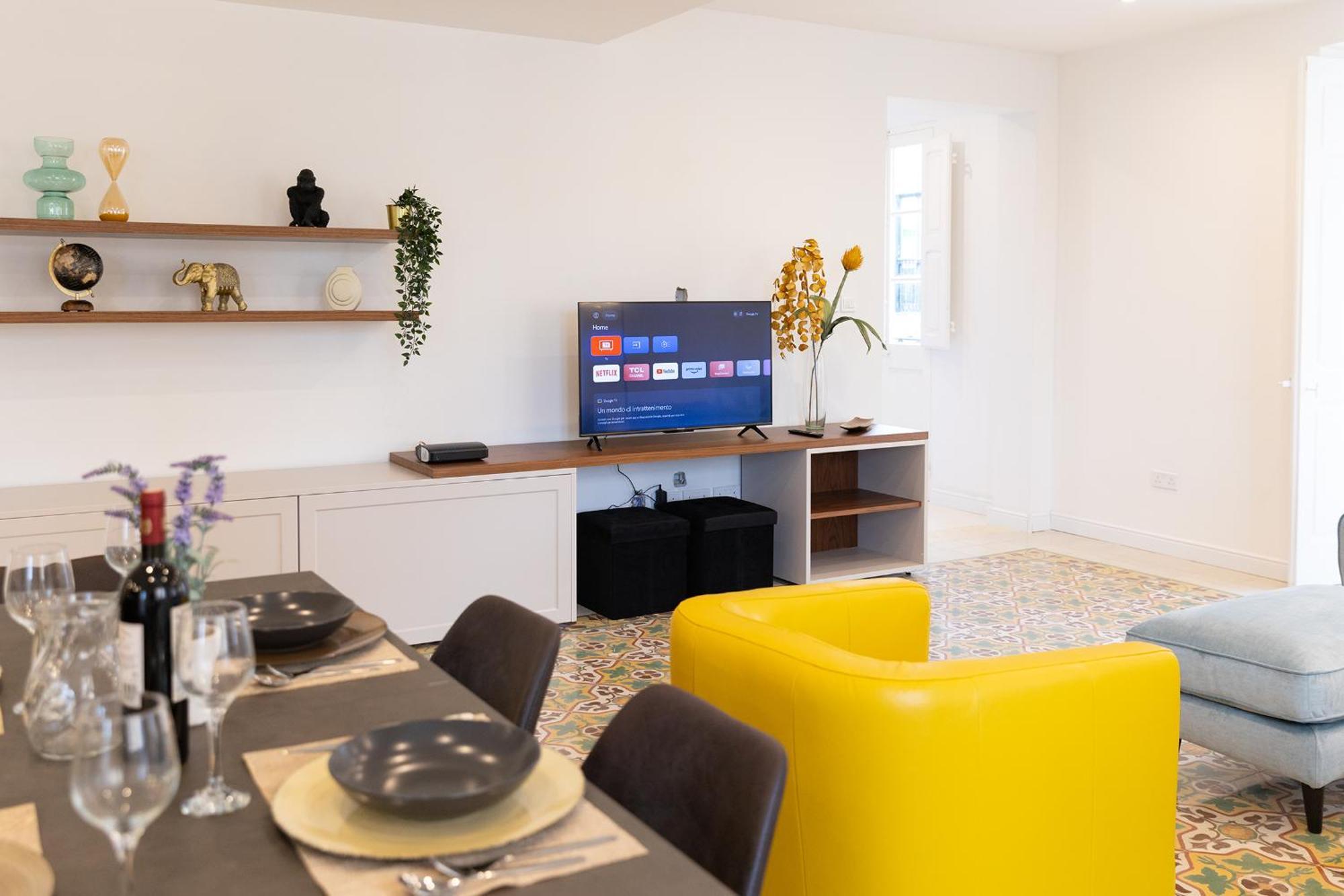 Florette Suite Designer Finish With Stunning Lounge Terrace By Arcobnb Il-Furjana Extérieur photo