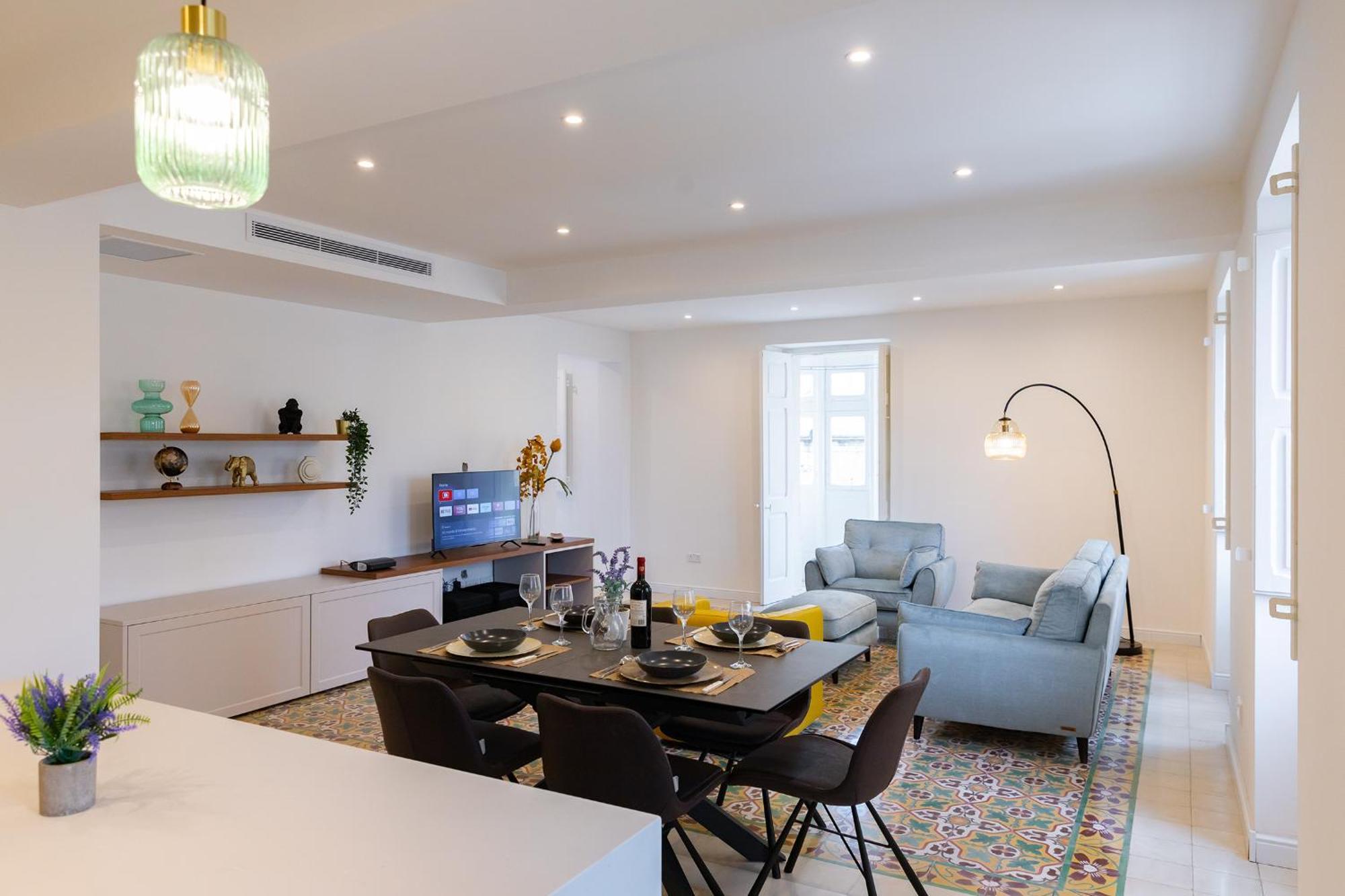 Florette Suite Designer Finish With Stunning Lounge Terrace By Arcobnb Il-Furjana Extérieur photo