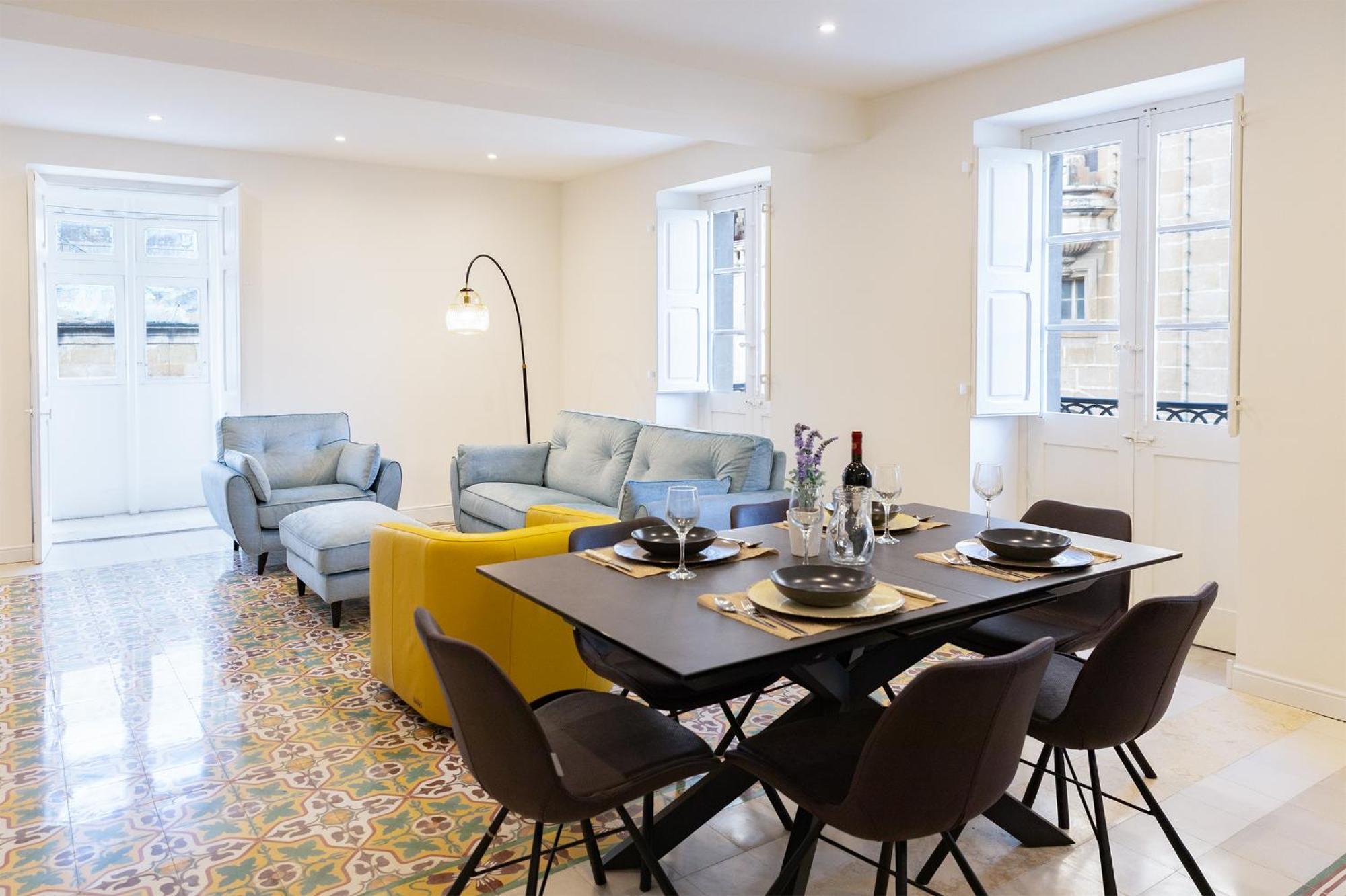 Florette Suite Designer Finish With Stunning Lounge Terrace By Arcobnb Il-Furjana Extérieur photo