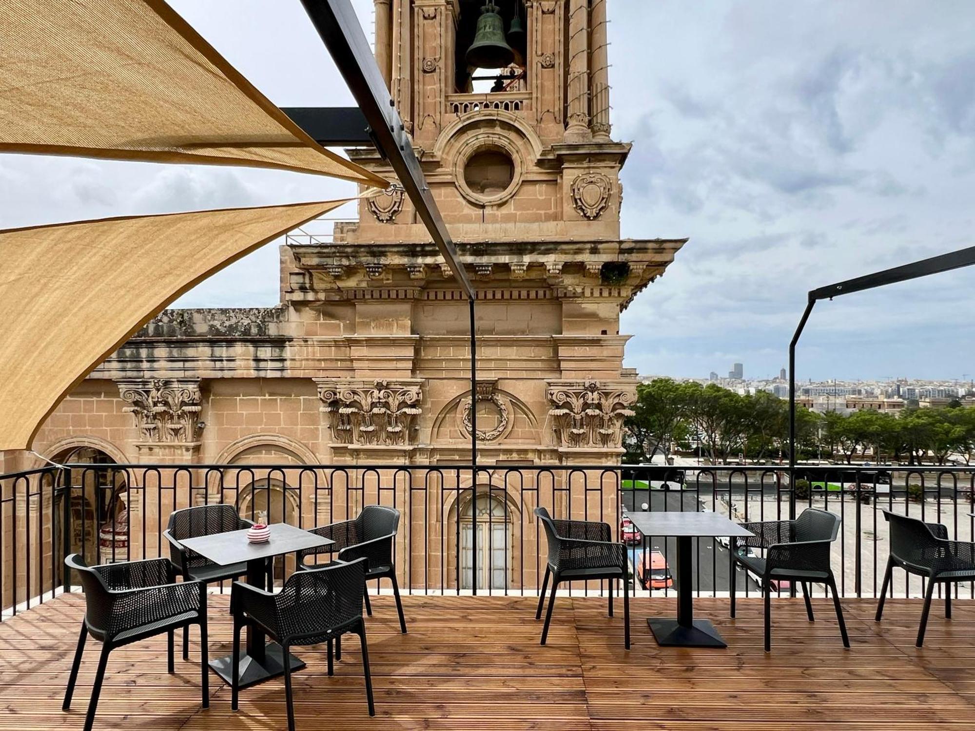 Florette Suite Designer Finish With Stunning Lounge Terrace By Arcobnb Il-Furjana Extérieur photo